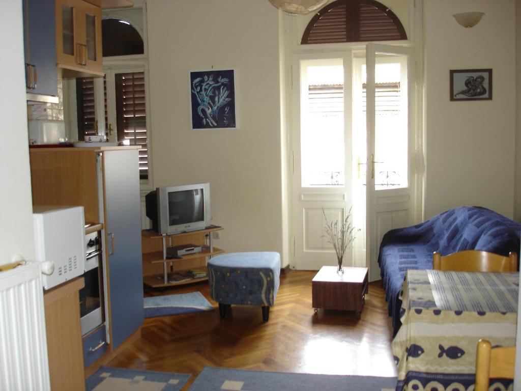 Green Market Apartment Opatija Room photo